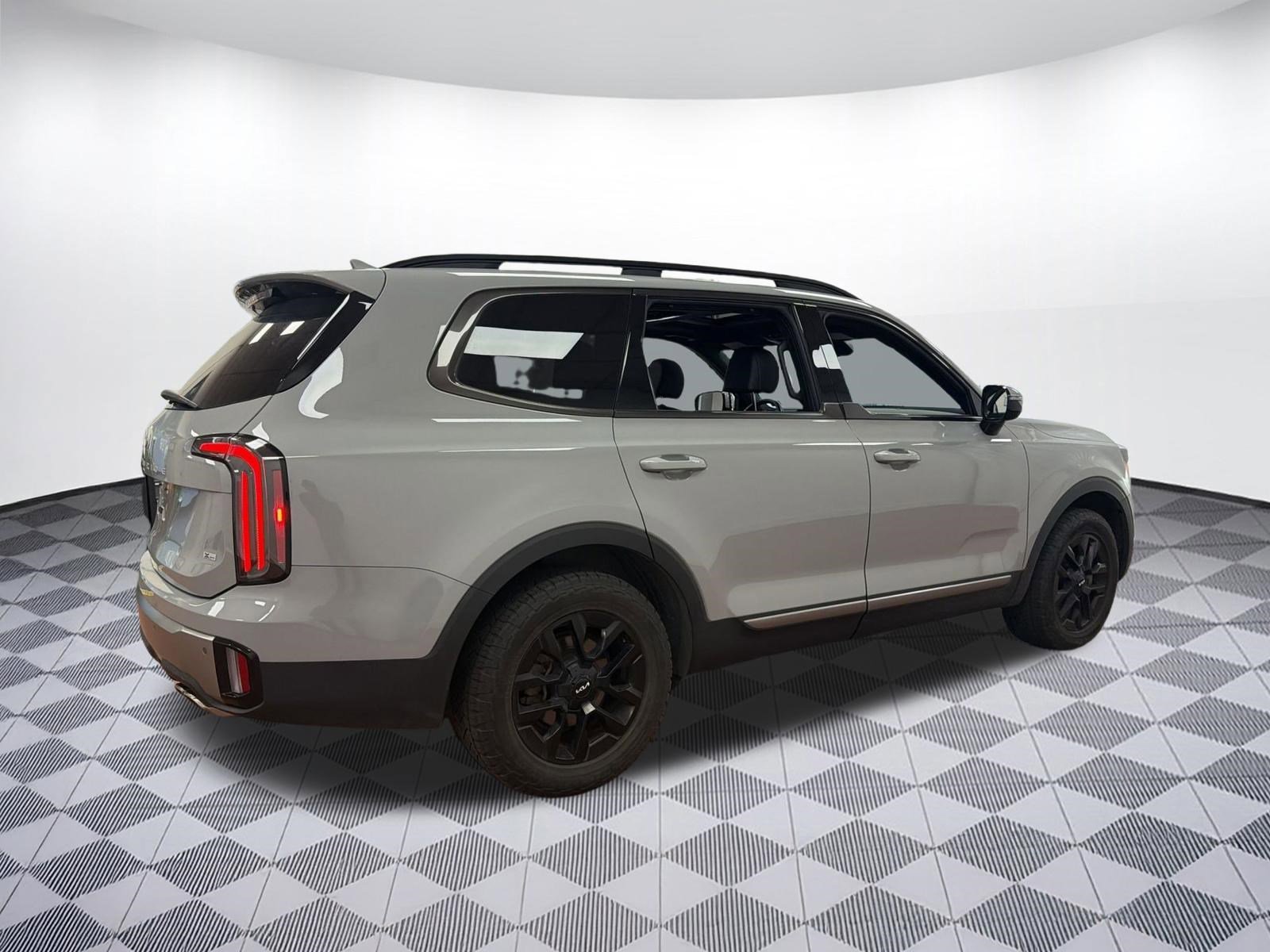 Used 2023 Kia Telluride SX Prestige X-Pro image 7