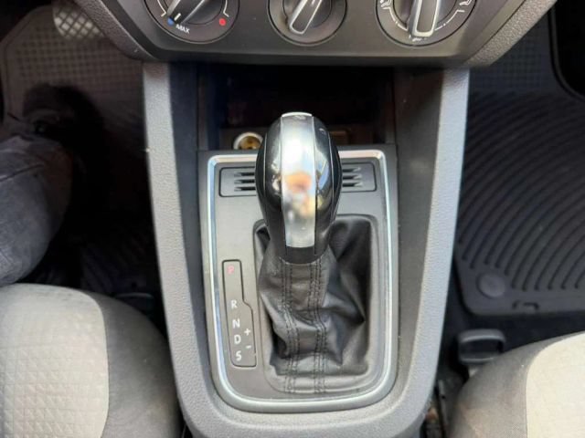 Used 2017 Volkswagen Jetta S FWD image 21