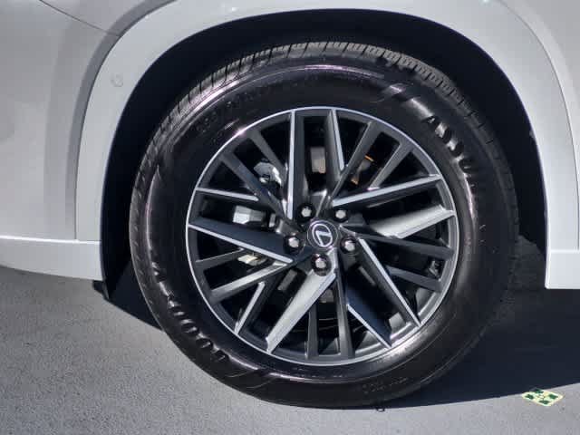 Used 2025 Lexus TX 350 AWD w/ Technology Package image 14