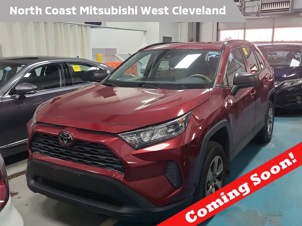 Used 2019 Toyota RAV4 LE w/ Carpet Mat Package AWD/4WD image 1