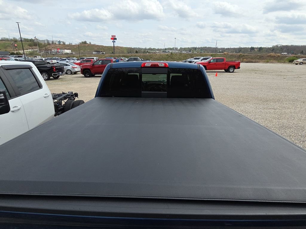 Used 2016 GMC Sierra 2500 Denali w/ Suspension Package, Off-Road image 6