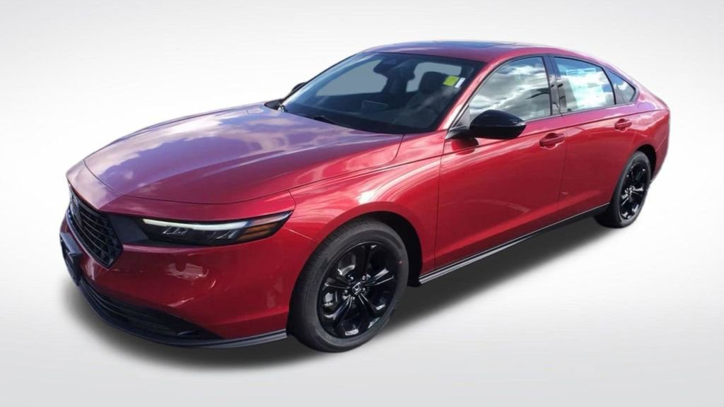 Used 2025 Honda Accord SE image 4