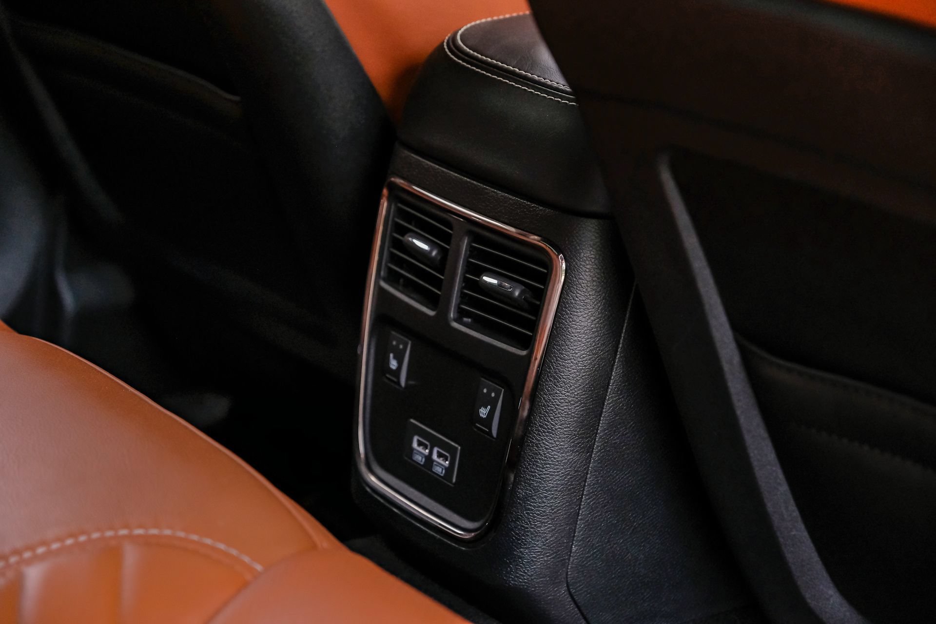Used 2021 Dodge Charger SRT Hellcat w/ Carbon/Suede Interior Package RWD image 41