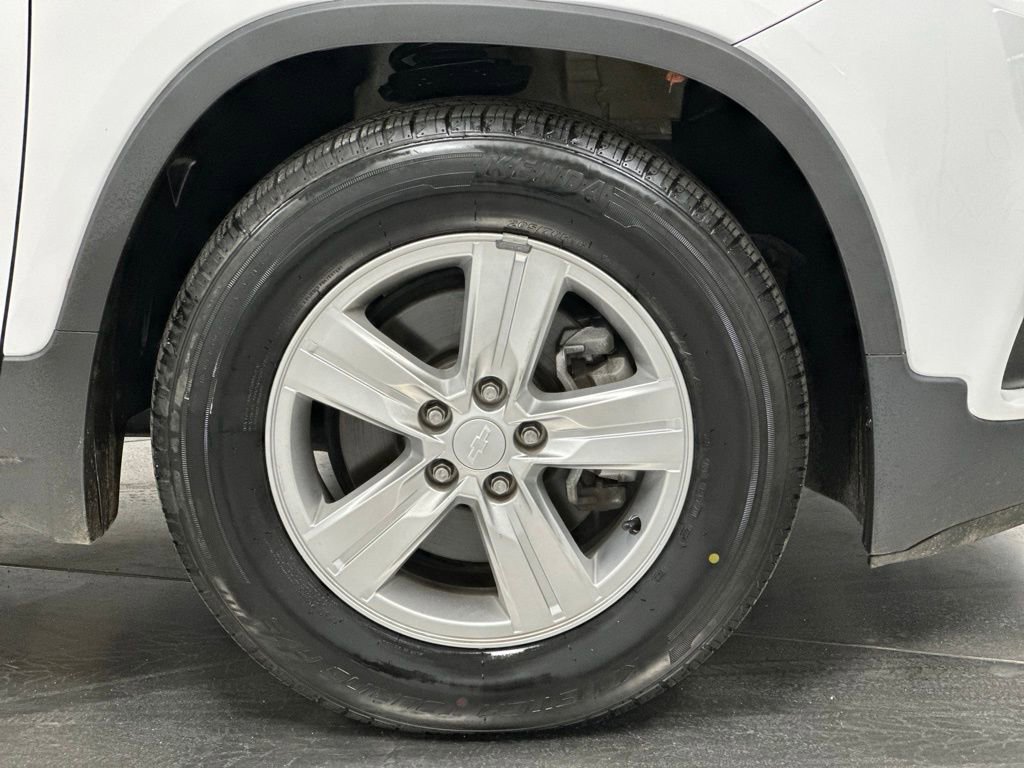 Used 2020 Chevrolet Trax LS image 26