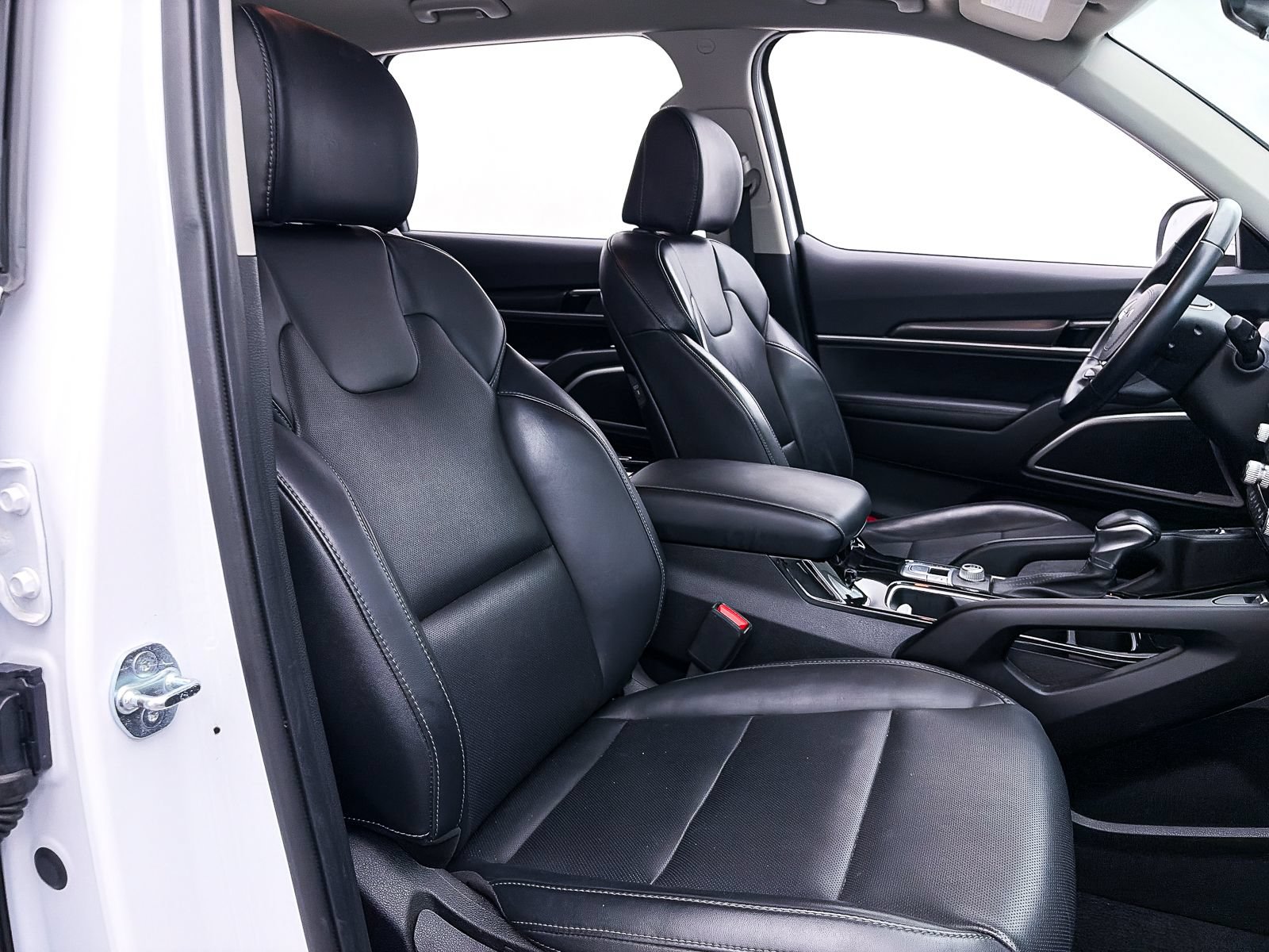 Used 2024 Kia Telluride S FWD image 38