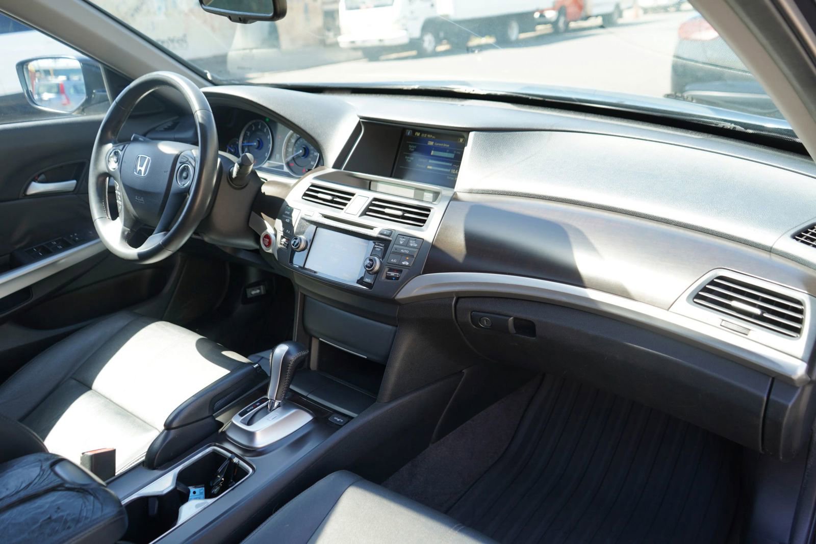 Used 2015 Honda Crosstour EX-L image 19