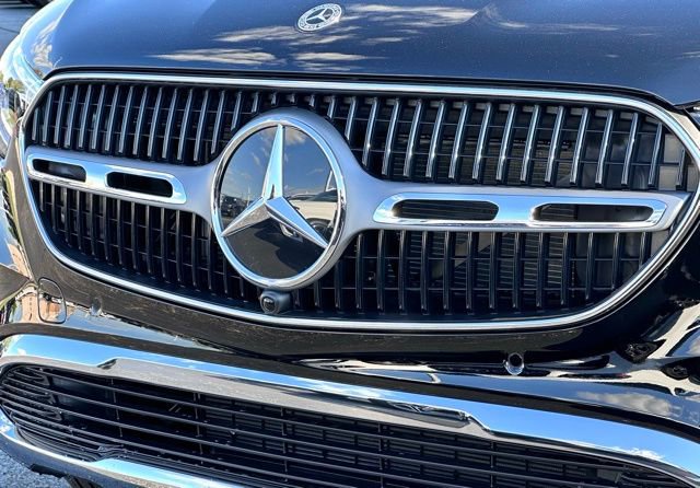 Certified 2026 Mercedes-Benz GLC 300 4MATIC image 3
