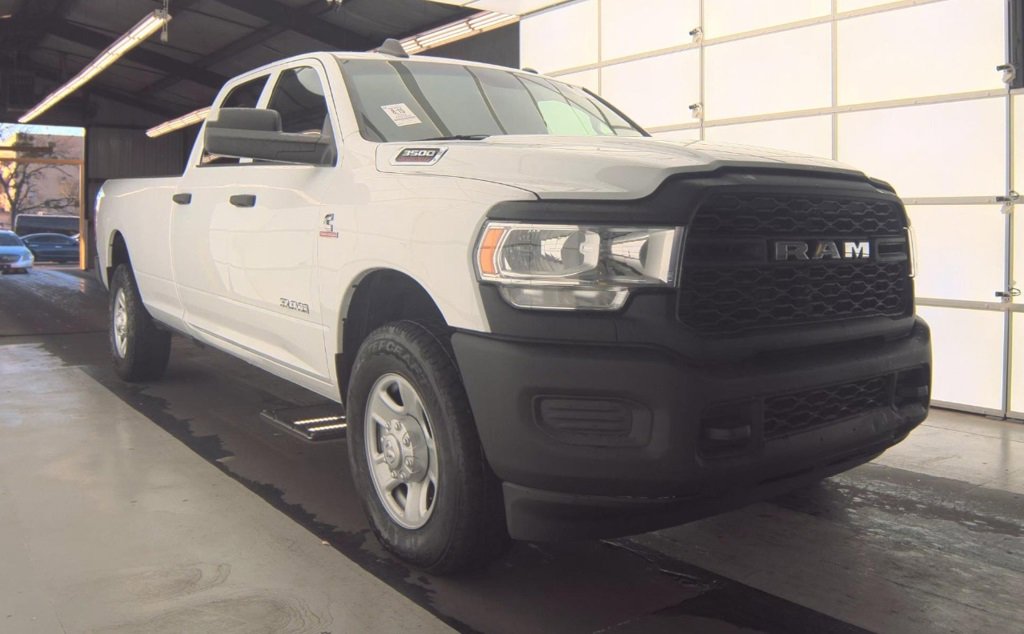 Used 2022 RAM 3500 Tradesman image 2