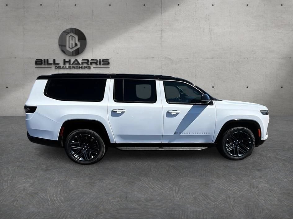 New 2026 Jeep Grand Wagoneer L 4WD image 4