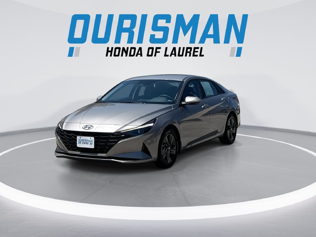 Used 2023 Hyundai Elantra SEL FWD image 4