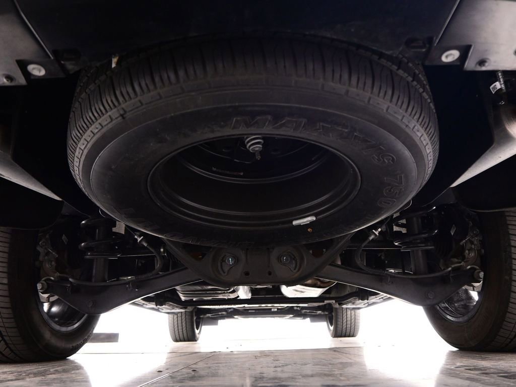 Used 2024 Cadillac Escalade Luxury RWD image 46