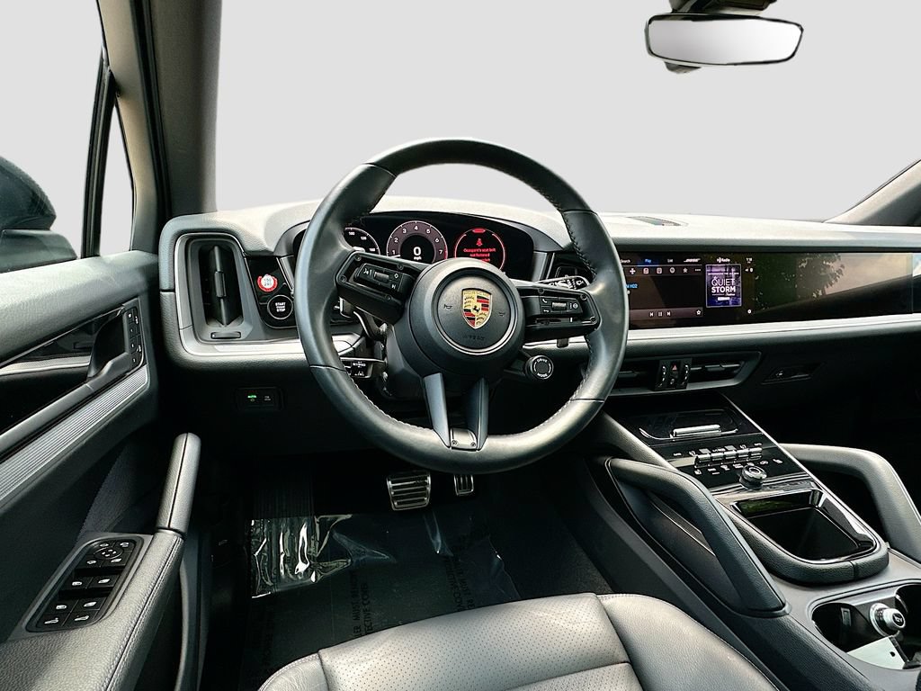 Certified 2024 Porsche Cayenne S AWD/4WD image 25