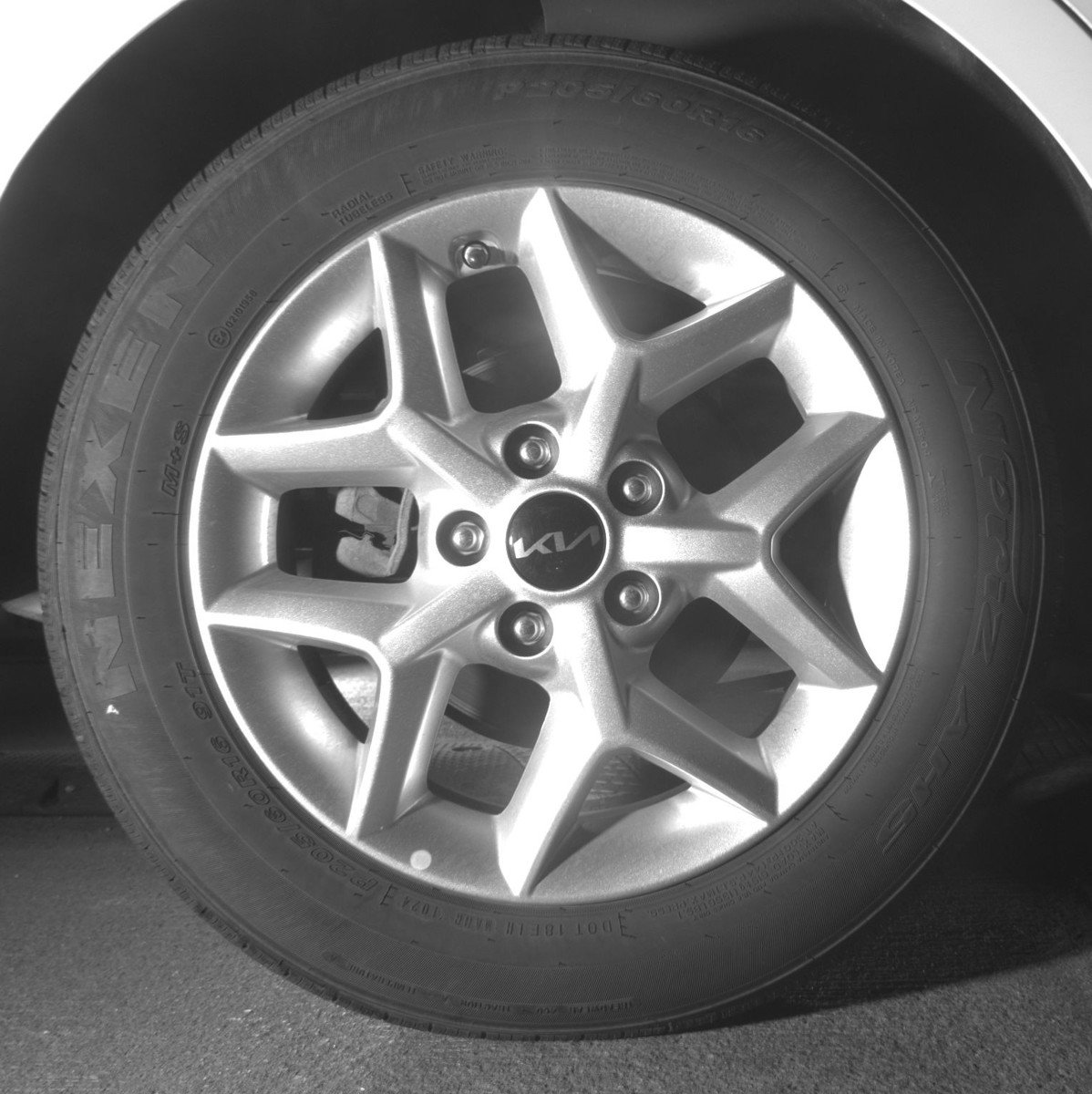 Used 2025 Kia Soul LX w/ LX Technology Package image 21