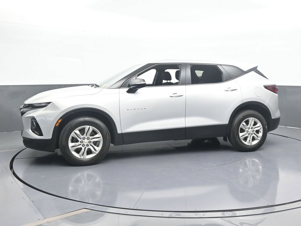 Used 2021 Chevrolet Blazer LT image 2