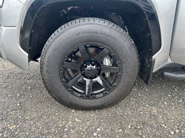 Used 2023 Toyota Tundra Platinum AWD/4WD image 26