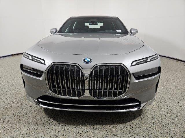 New 2024 BMW i7 eDrive50 image 2