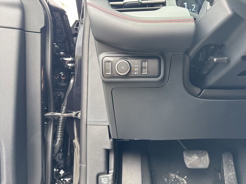 New 2026 Ford Explorer ST image 12