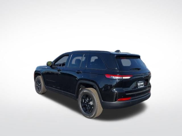 New 2025 Jeep Grand Cherokee Laredo image 19