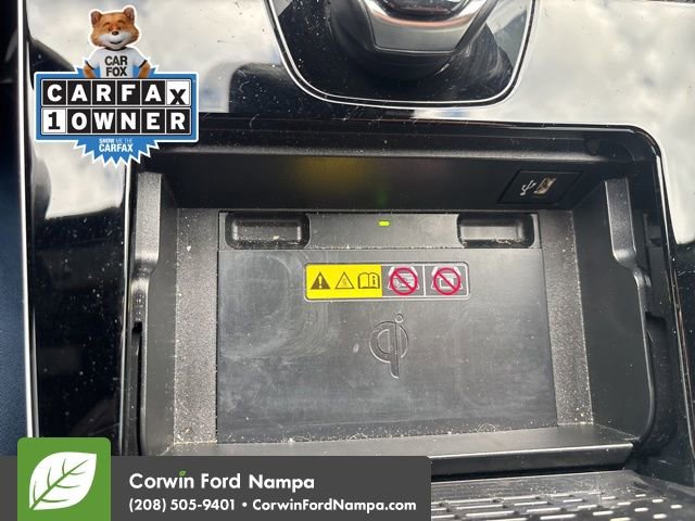 Used 2024 Subaru Solterra AWD/4WD image 17