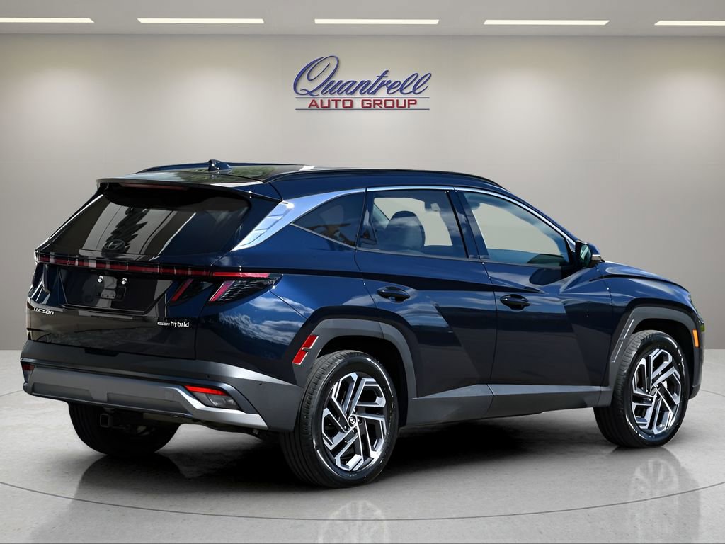 Used 2025 Hyundai Tucson Limited AWD/4WD image 4