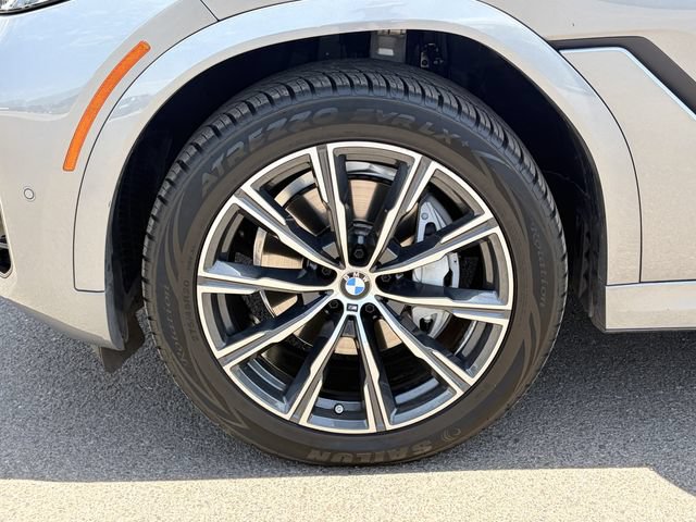 Used 2026 BMW X6 xDrive40i AWD/4WD image 10