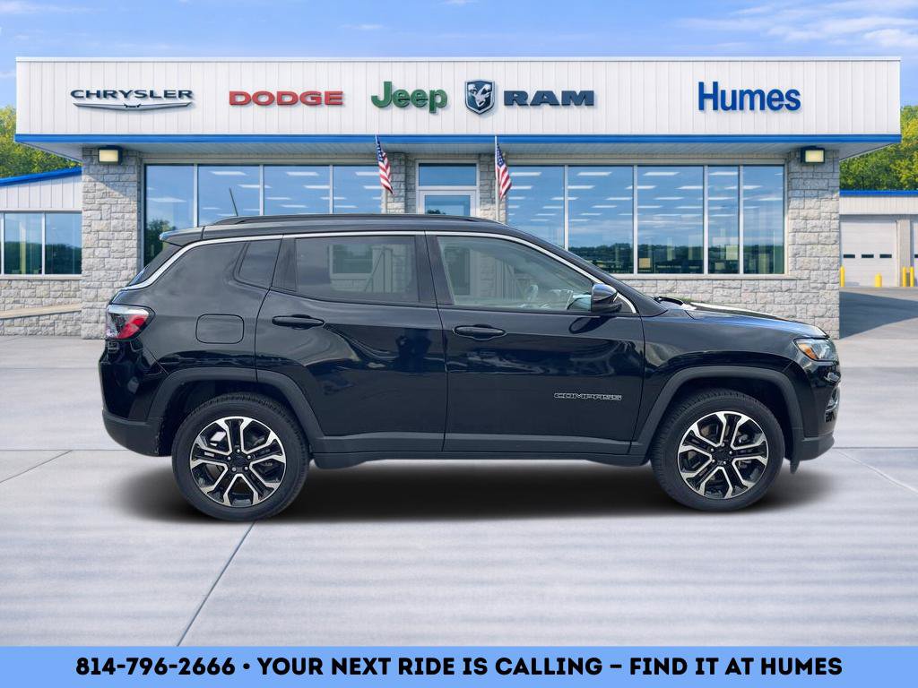 Used 2023 Jeep Compass Limited AWD/4WD image 2