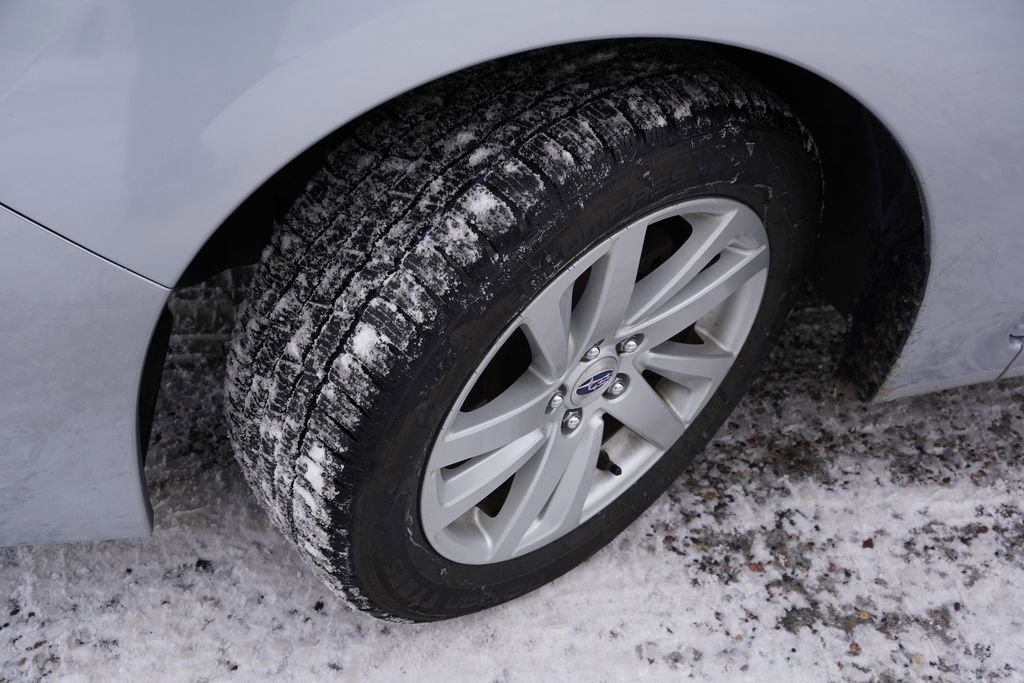 Used 2015 Subaru Impreza 2.0i Premium w/ Popular Package #2 image 13