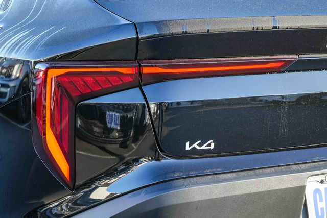 New 2026 Kia K4 FWD image 18