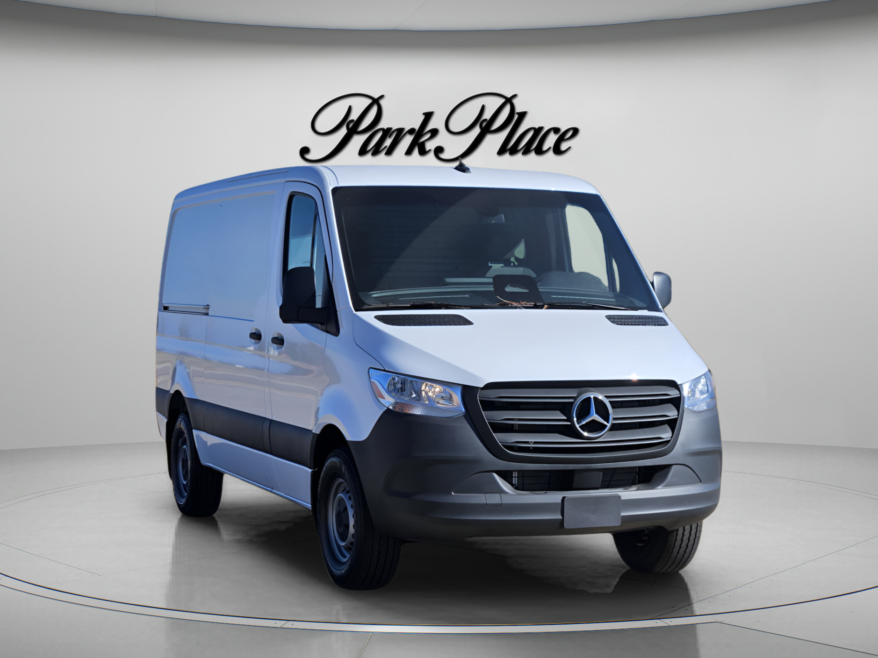 Used 2026 Mercedes-Benz Sprinter 2500 image 4
