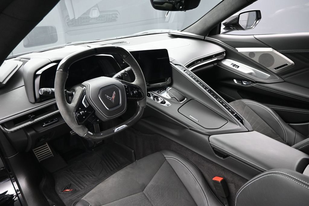 Used 2023 Chevrolet Corvette Z06 w/ Engine Appearance Package RWD image 27