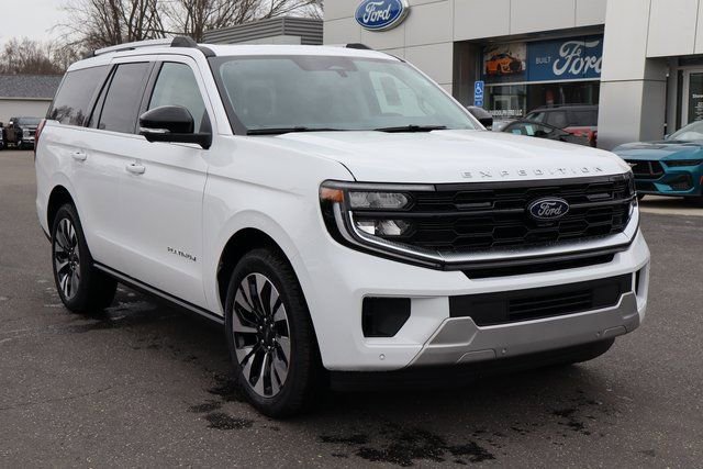 New 2026 Ford Expedition Platinum w/ Driver's Package image 2