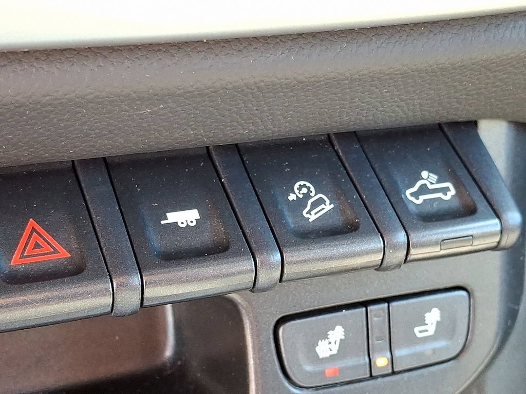 Used 2022 Chevrolet Colorado ZR2 AWD/4WD image 24
