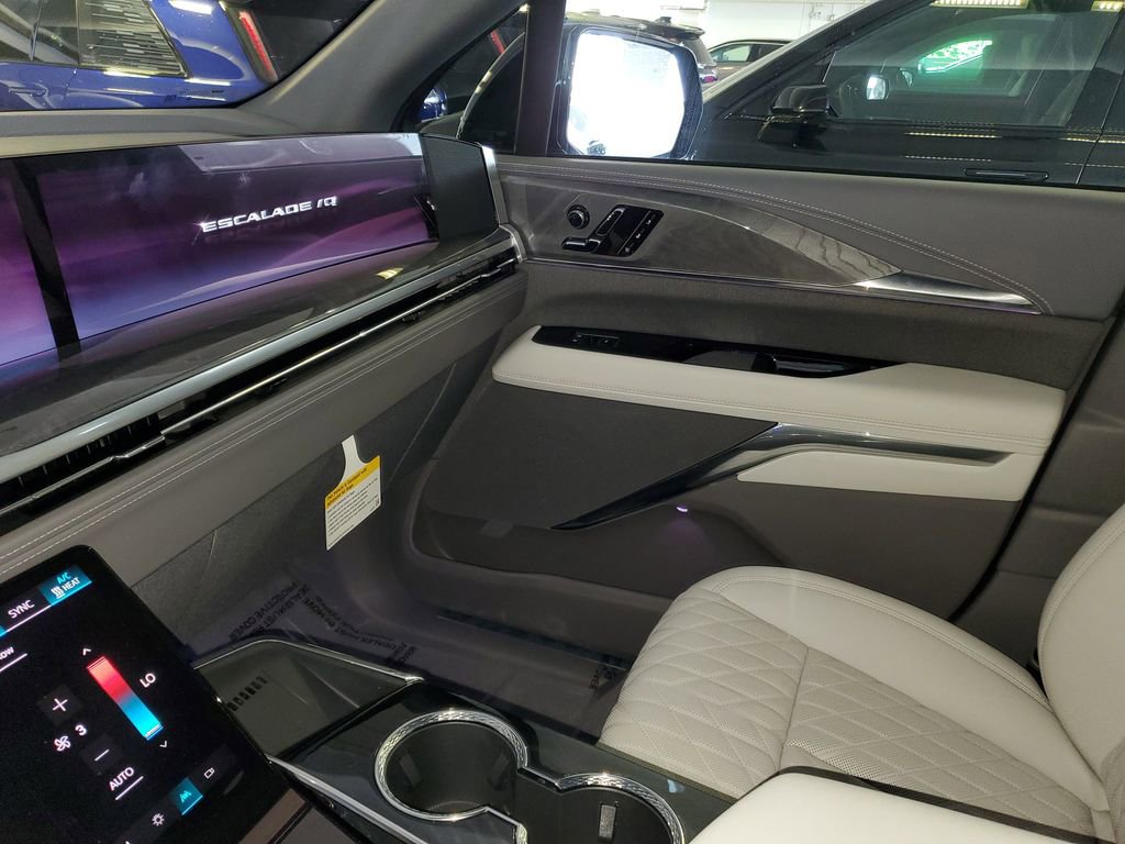 New 2026 Cadillac Escalade IQ Sport 1 AWD/4WD image 19