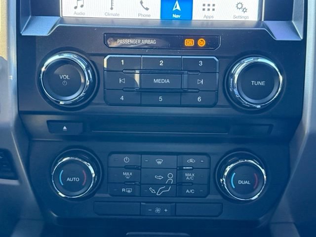 Used 2017 Ford F350 Lariat w/ Chrome Package AWD/4WD image 26