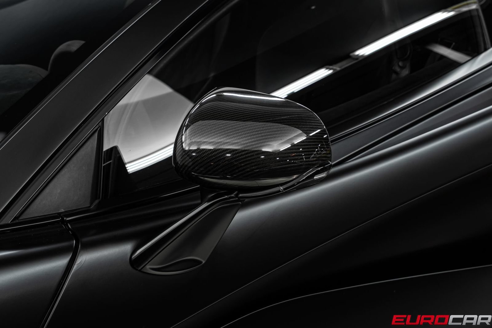 Used 2019 McLaren 600LT RWD image 18