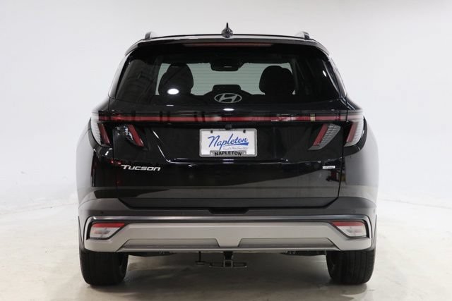 Certified 2025 Hyundai Tucson Limited AWD/4WD image 6