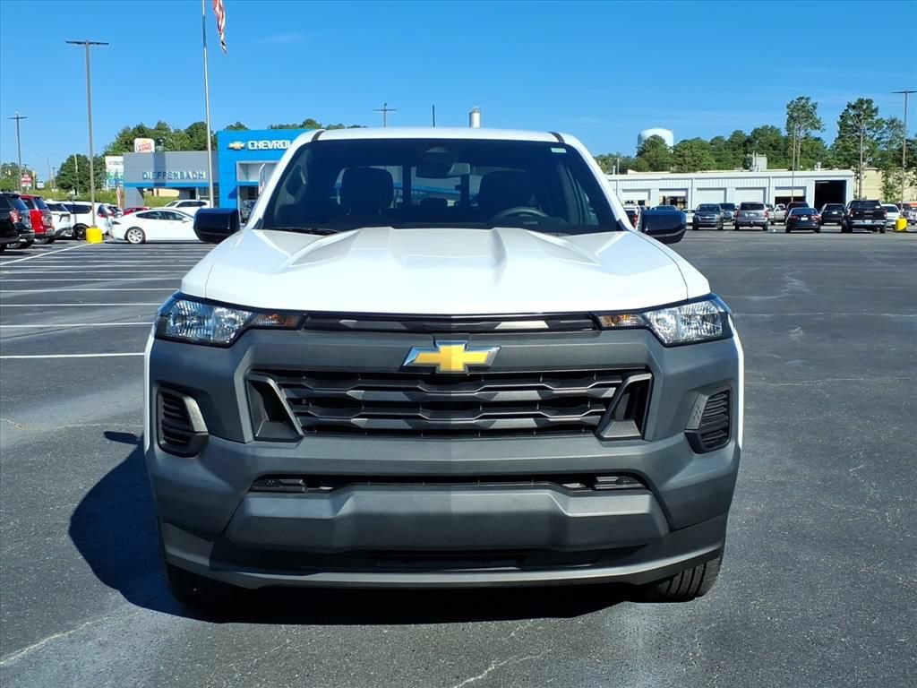Used 2023 Chevrolet Colorado W/T w/ WT Convenience Package II RWD image 2