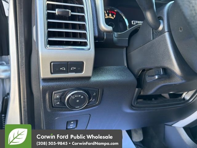 Used 2015 Ford F150 Lariat AWD/4WD image 15