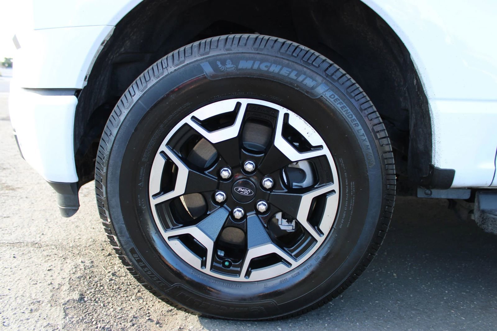 Used 2023 Ford F150 Lightning XLT image 16