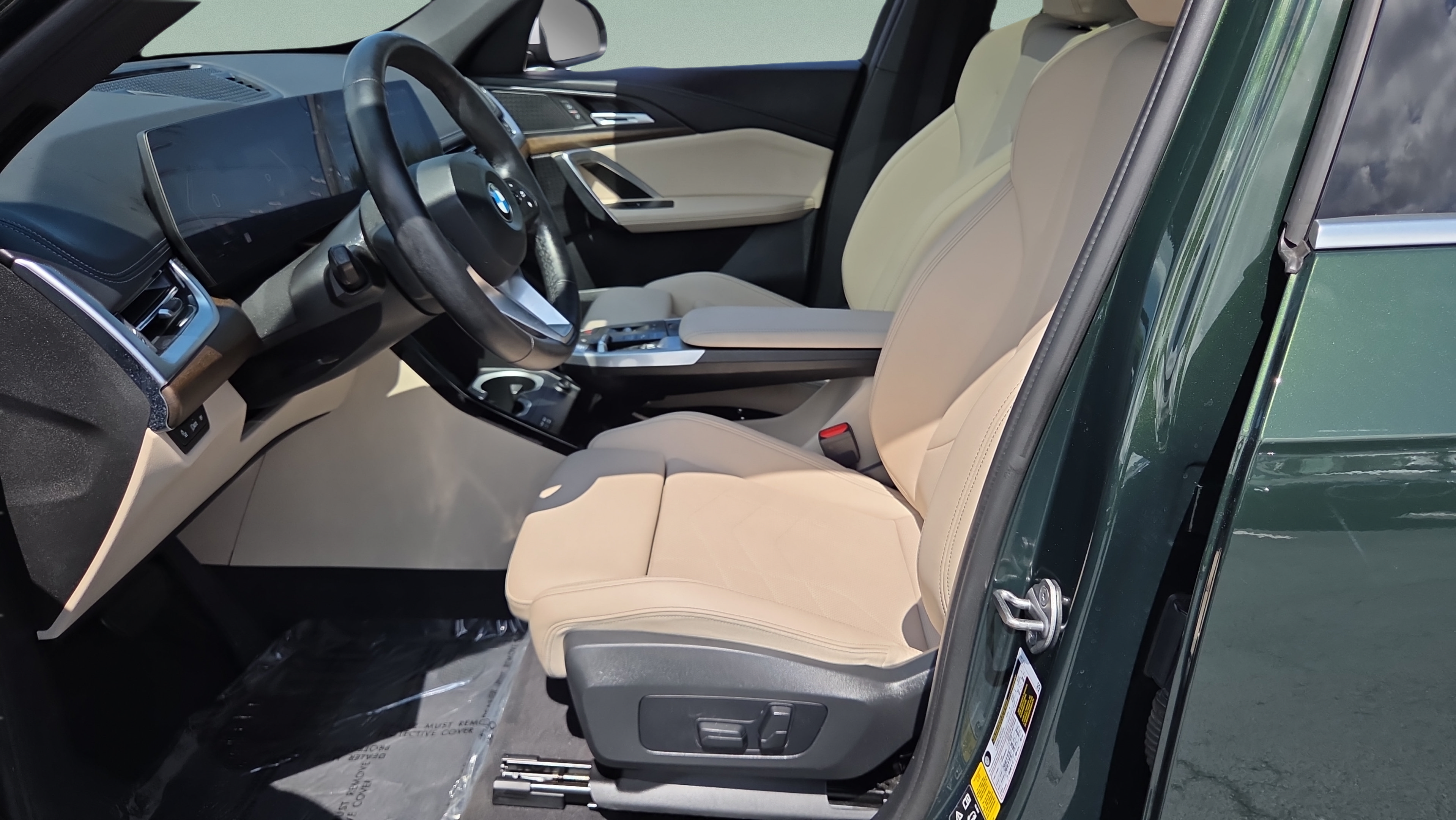 Certified 2023 BMW X1 xDrive28i w/ Convenience Package AWD/4WD image 9