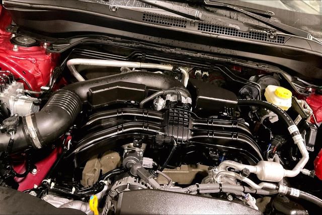 Used 2025 Subaru Forester Premium image 31