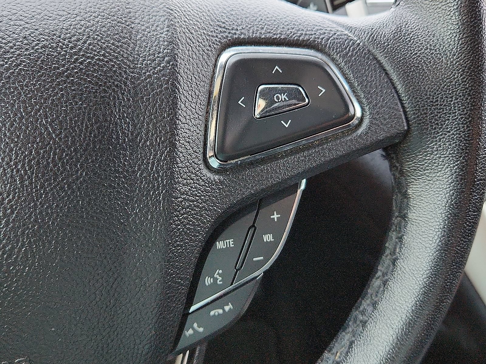 Used 2017 Lincoln MKC Premiere FWD image 18