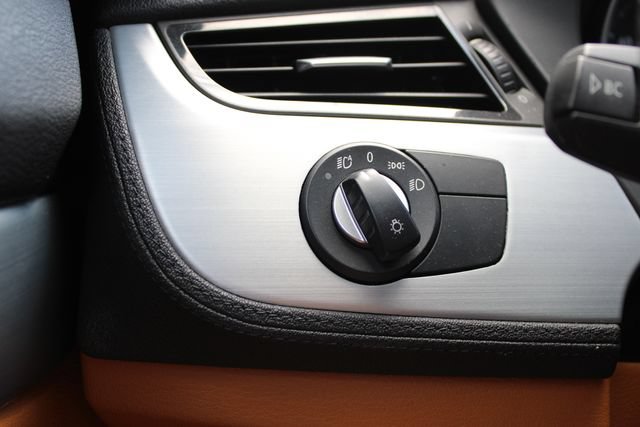 Used 2014 BMW Z4 sDrive28i RWD image 11