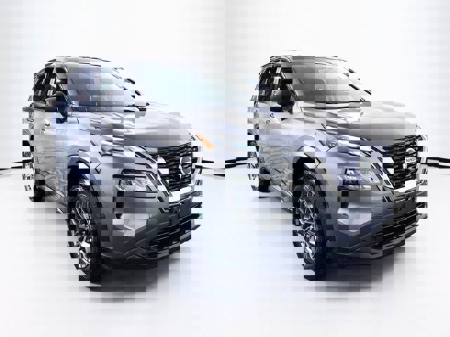 Used 2021 Nissan Rogue S image 3