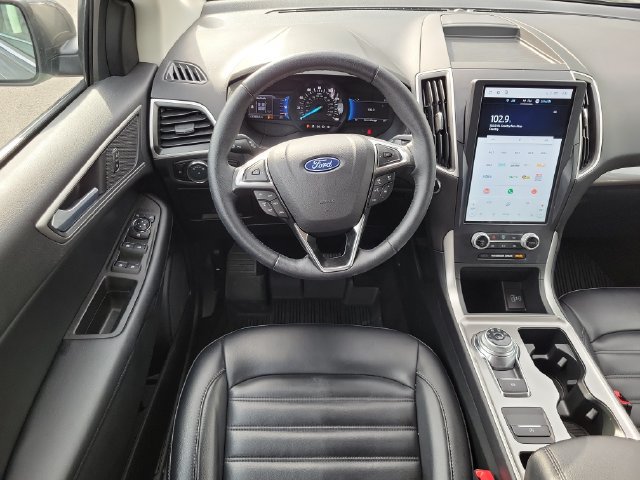 Certified 2024 Ford Edge SEL w/ Convenience Package AWD/4WD image 28