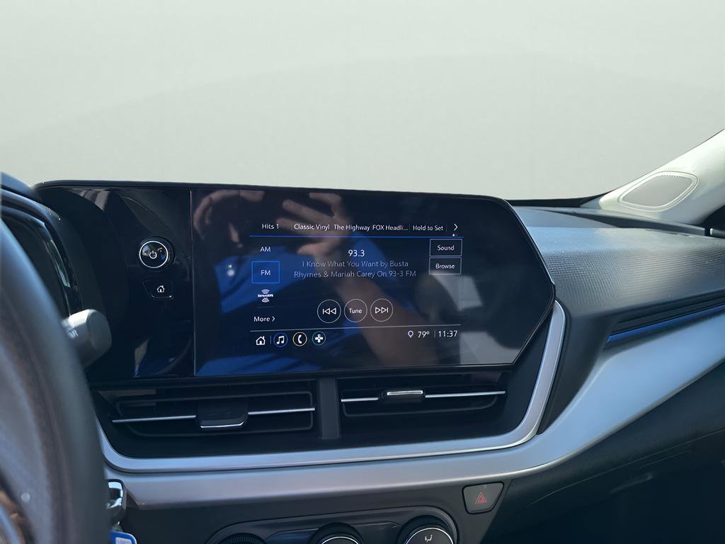 Used 2024 Chevrolet Trax LS w/ Driver Confidence Package image 33