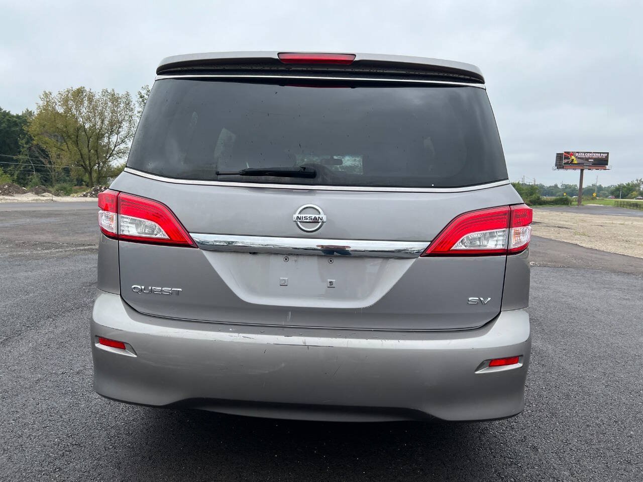 Used 2011 Nissan Quest SV w/ Value Cargo Pkg FWD image 23
