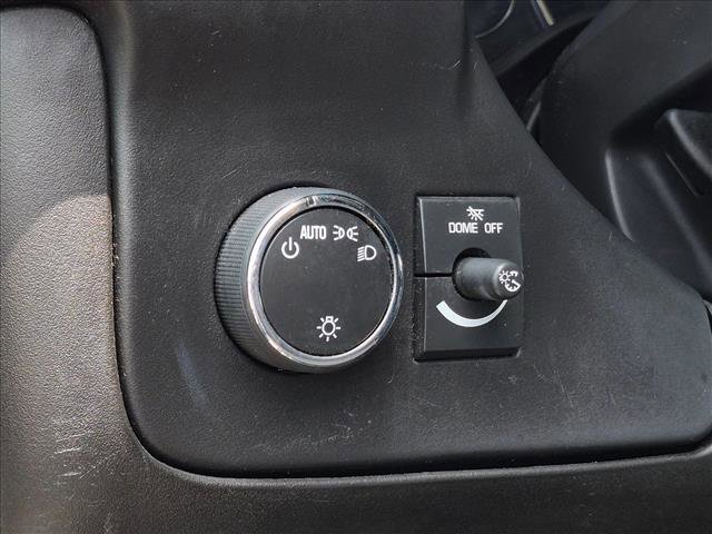 Used 2015 Chevrolet Express 2500 RWD image 15