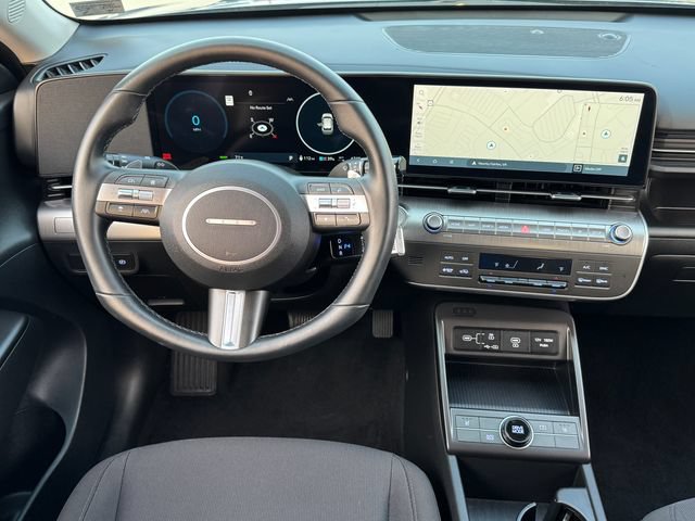 Used 2024 Hyundai Kona SEL FWD image 4