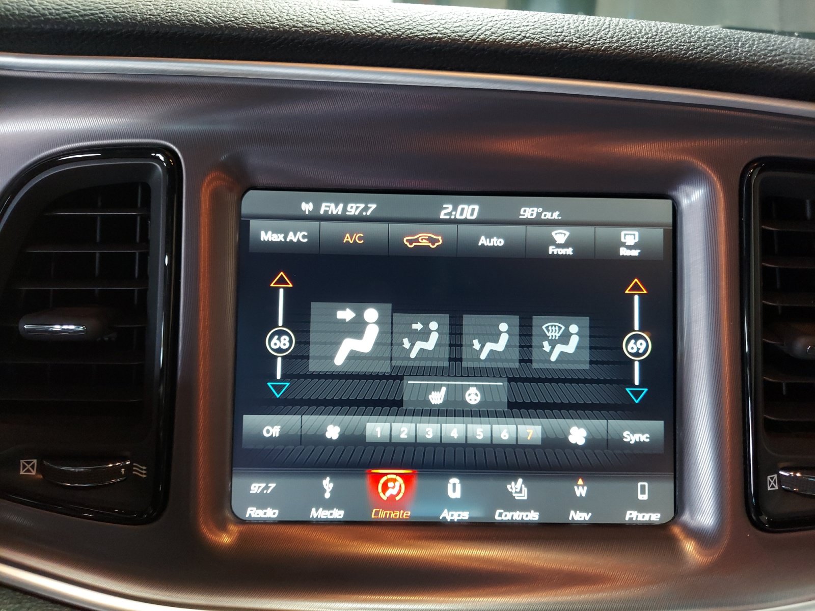 Used 2019 Dodge Challenger R/T Scat Pack w/ Driver Convenience Group RWD image 18